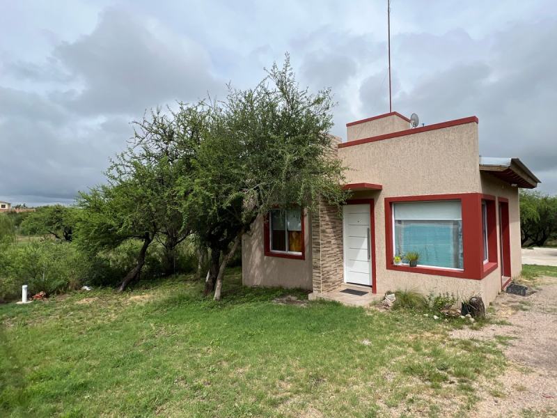 Venta de casa con vista a las Sierras